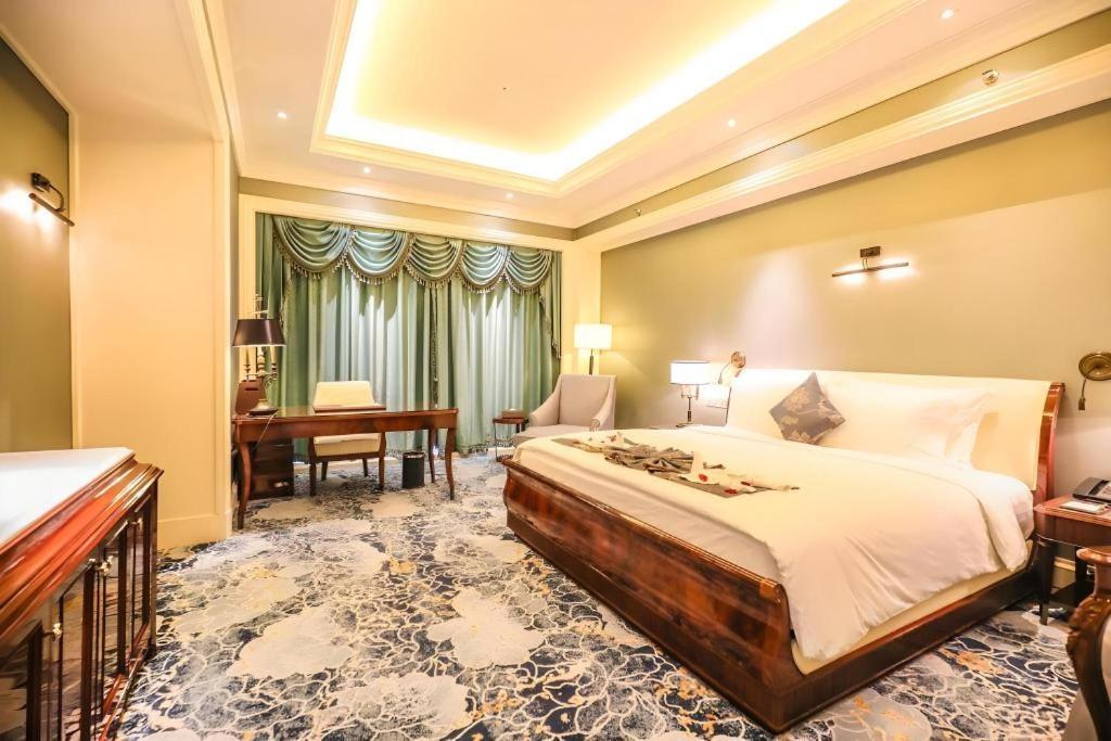 Haoyikang Hotel Huizhou  Extérieur photo