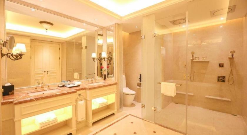 Haoyikang Hotel Huizhou  Extérieur photo